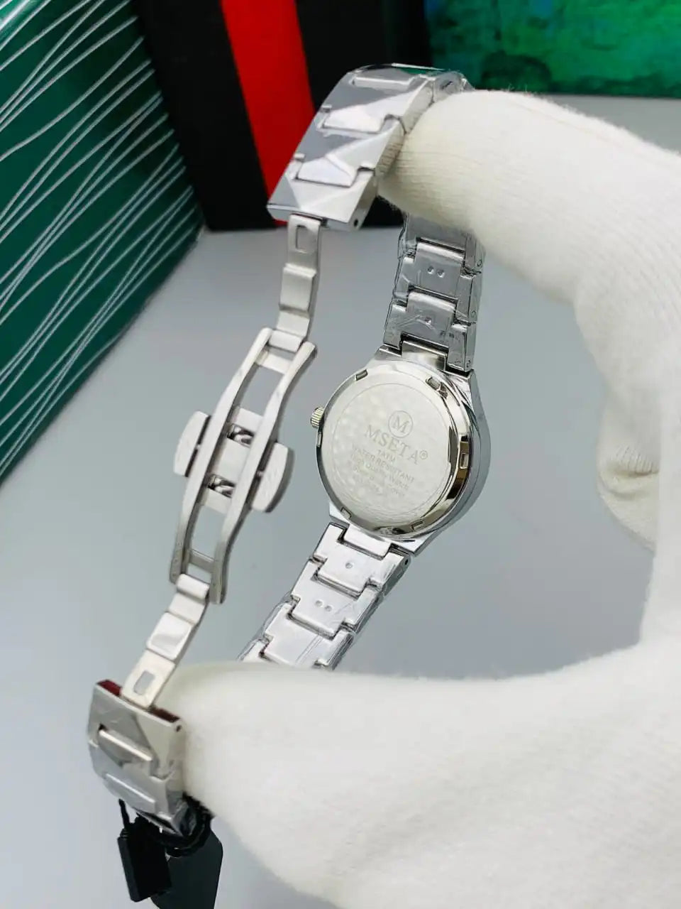 MSETA Men’s Luxury Stainless Steel Watch in Pakistan – White Dial with Day & Date Display