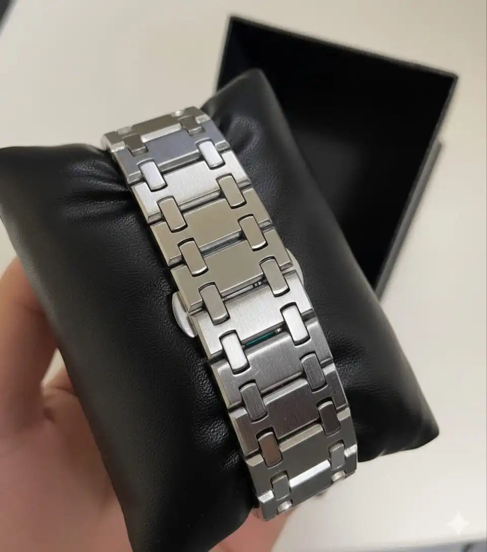 Royal Oak Style Automatic Watch in Pakistan – Black Tapisserie Dial, Silver Bracelet