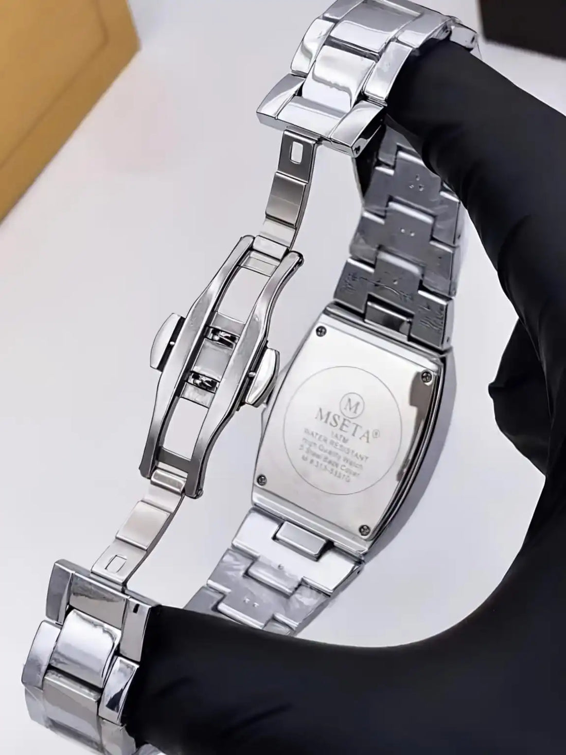 MSETA Men’s Luxury Quartz Watch in Pakistan – White Dial, Silver Stainless Steel Chain